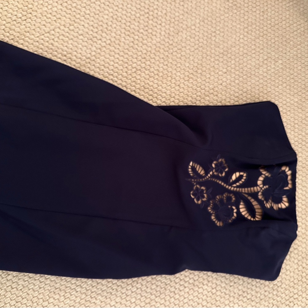 Elegant Navy Dress with Floral Cutout